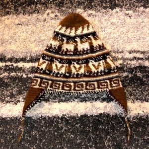 Peruvian hat / chullo